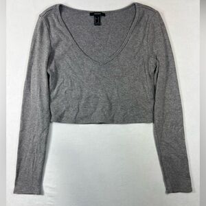 Forever 21 Grey long sleeve Vneck crop top